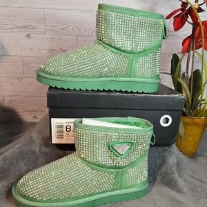 Cape Robbin Lindak Green Faux Fur-lined Rhinestone Booties Sz 8.5